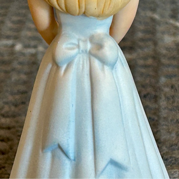 Vintage ENESCO Growing Up Birthday Girls Age 10 Blonde Porcelain Girl Figurine - Picture 11 of 16